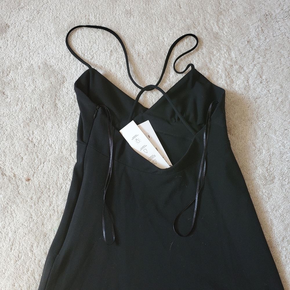 🆕 | Zara Surplice Dress in Black - Picture 9 of 10